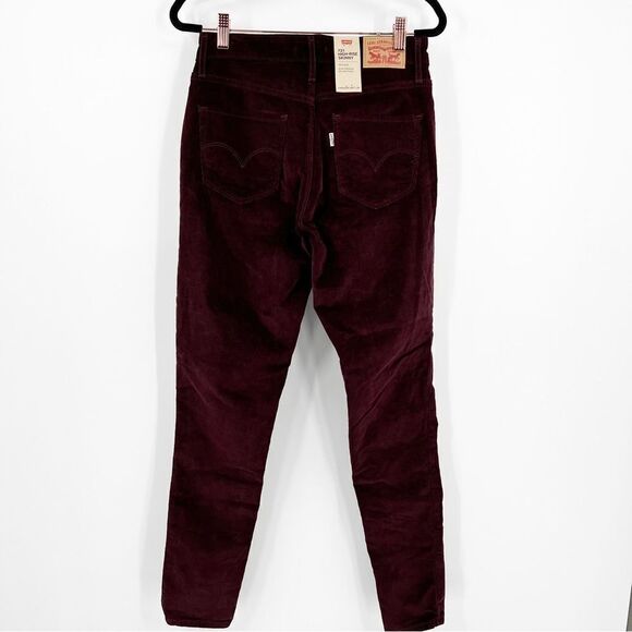 Levi’s 721 High Rise Corduroy Pants - Picture 4 of 8